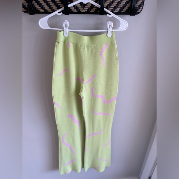 White Fox Knitted Flare Pants - Lime Green + Pink Retro Squiggle Pattern - Small - Picture 2 of 14